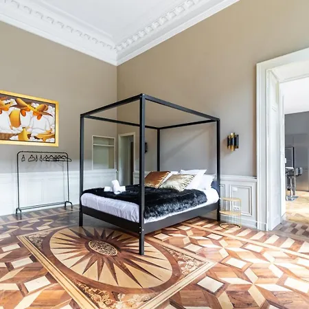 Chambellan Des Ducs - Caractere Et