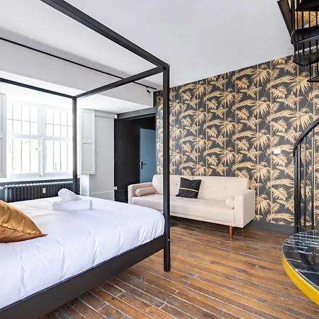 Chambellan Des Ducs - Caractere Et