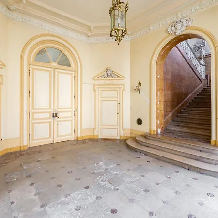 Chambellan Des Ducs - Caractere Et *