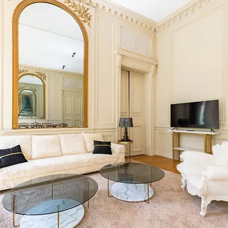Apartment Chambellan Des Ducs - Caractere Et