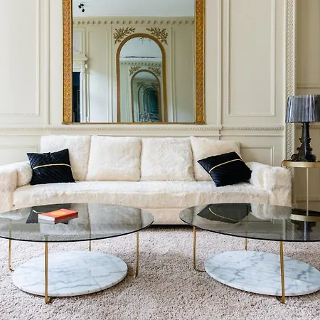 Chambellan Des Ducs - Caractere Et アパート *