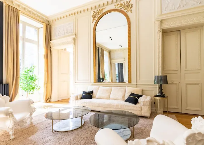 Chambellan Des Ducs - Caractere Et Διαμέρισμα Ντιζόν