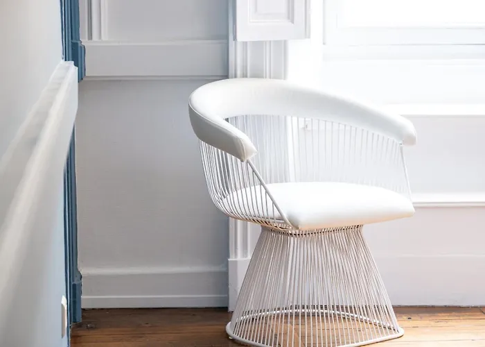 Chambellan Des Ducs - Caractere Et Διαμέρισμα