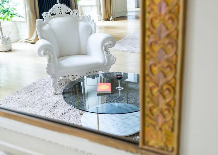 Chambellan Des Ducs - Caractere Et Διαμέρισμα *